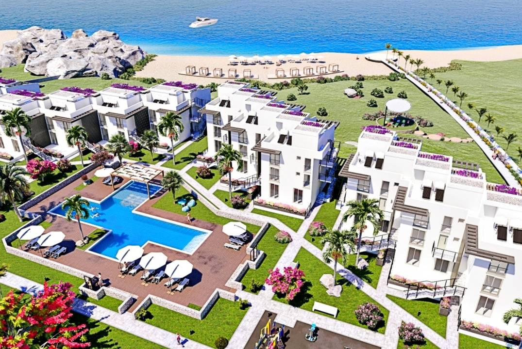 Apartments and penthouses in a new complex on the first coastline