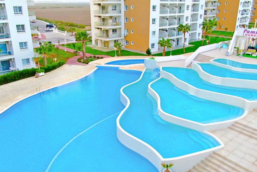 3 bedroom apartments in complex 600 meters from a sandy beach