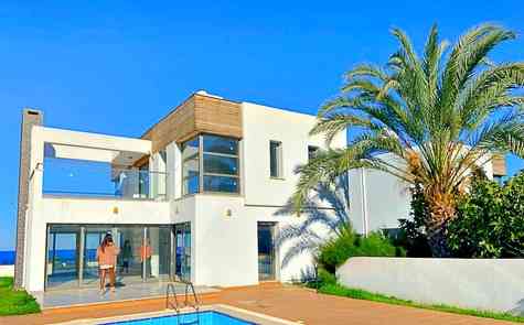 Modern villa by the sea  in Catalkoy
