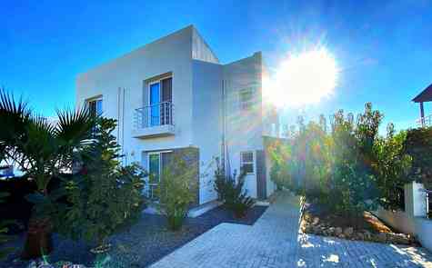 Villa in a complex with a private sandy beach - spend an unforgettable time in Cyprus!