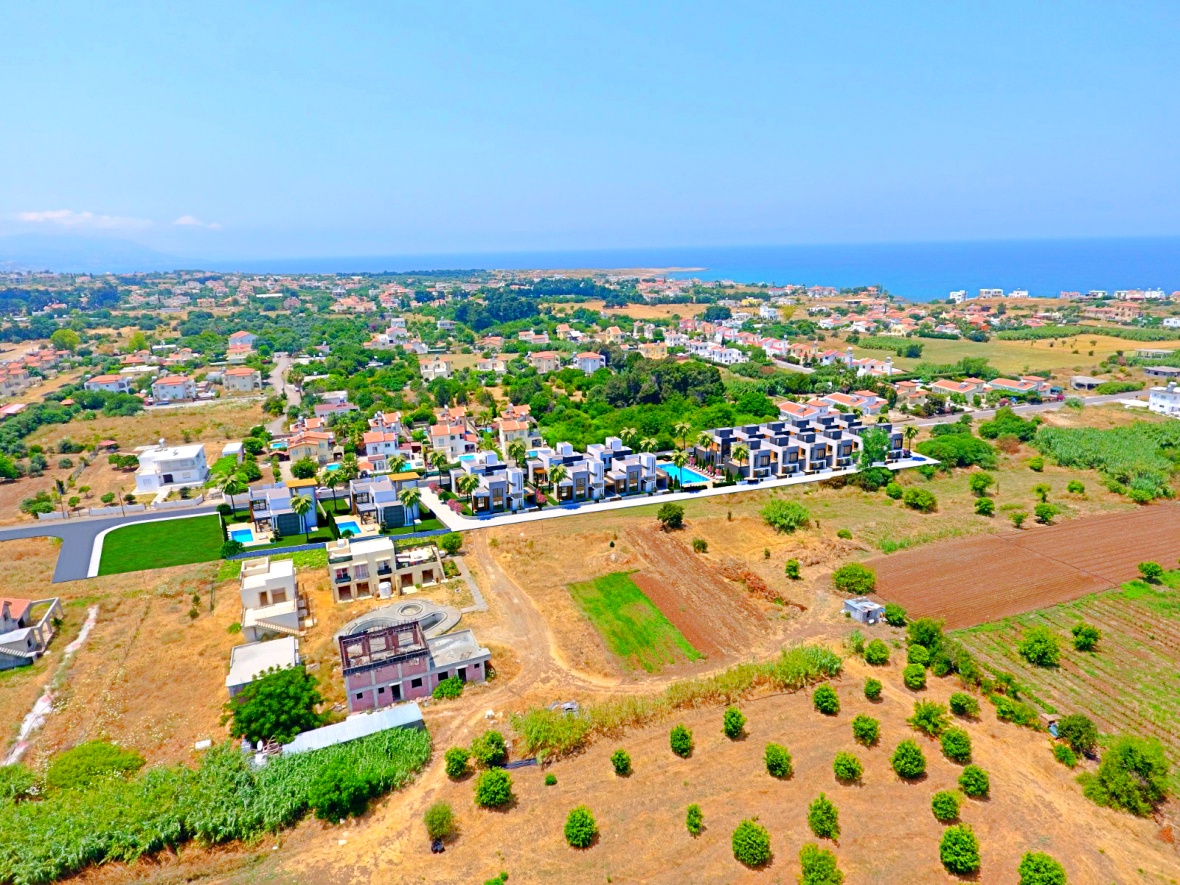 Villas 3 + 1 in Karsiyaka, convenient payment plan - installments and loan