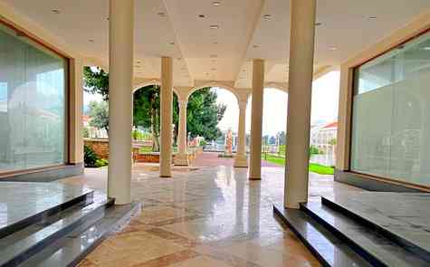 Hotel and casino for sale in Kyrenia