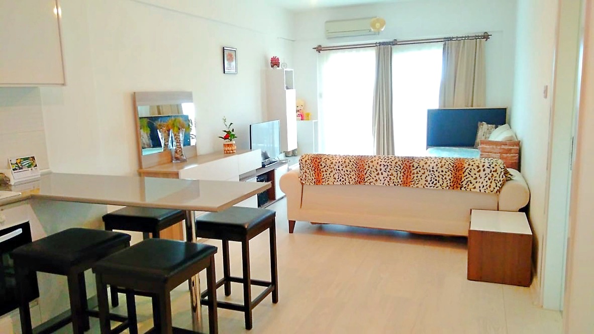 Fully furnished one-bedroom apartment in a five-star resort complex