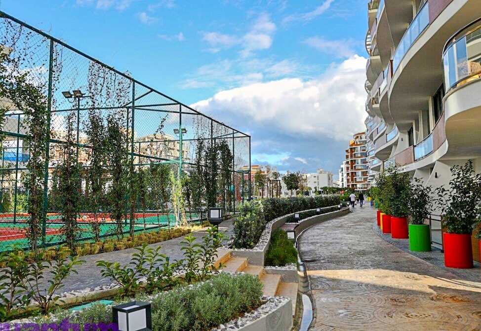 Luxury three bedroom apartments in a complex in the center of Kyrenia 