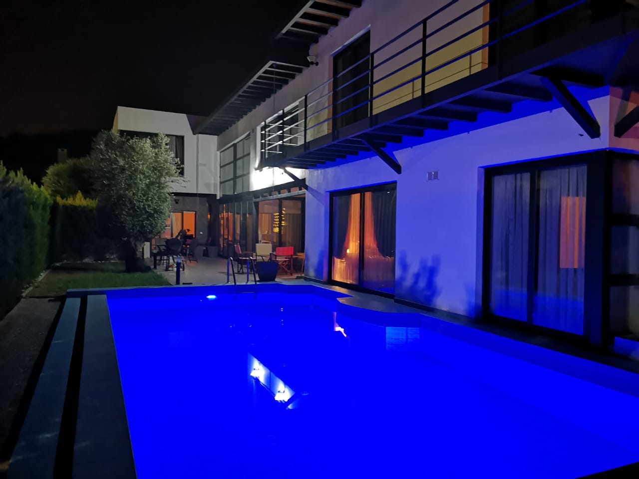 Luxury villa in Chatalka, 4 bedrooms, Turkish titles