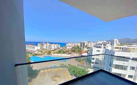Seafront apartment in the center of Kyrenia - stunning open sea views