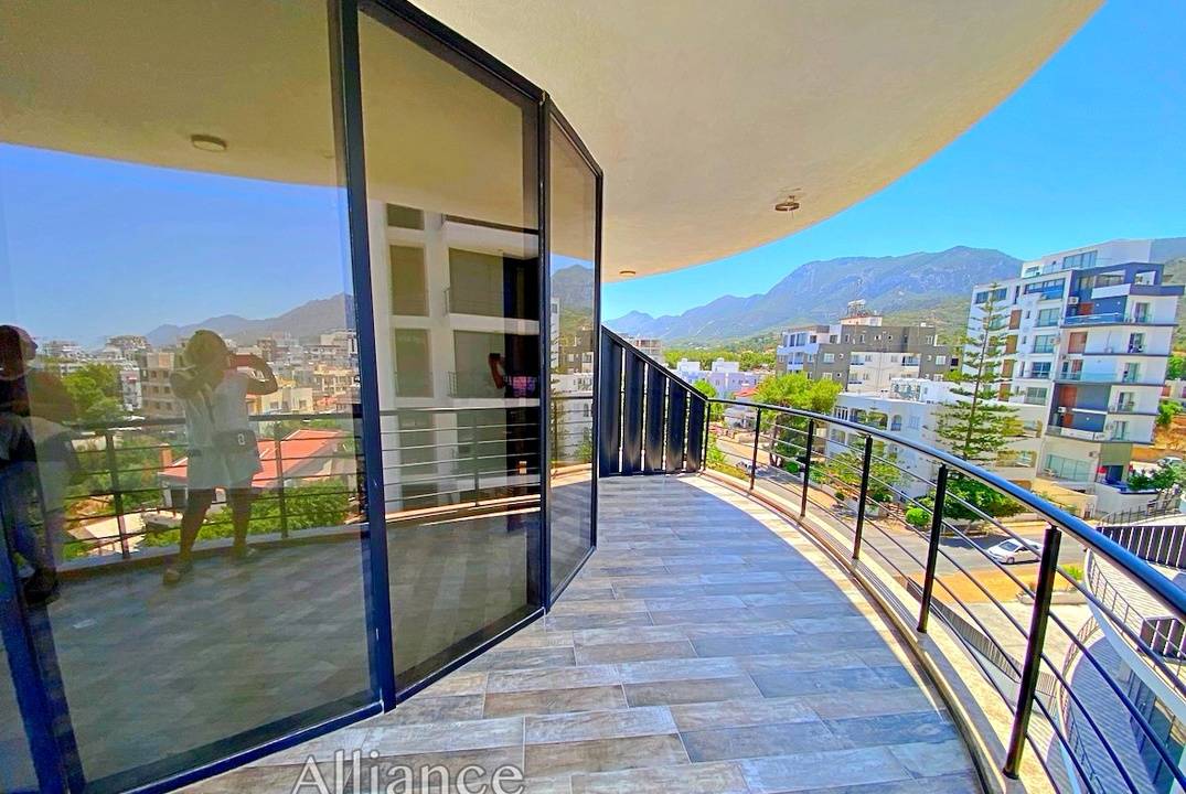 Premium class apartments in the centre of Kyrenia 