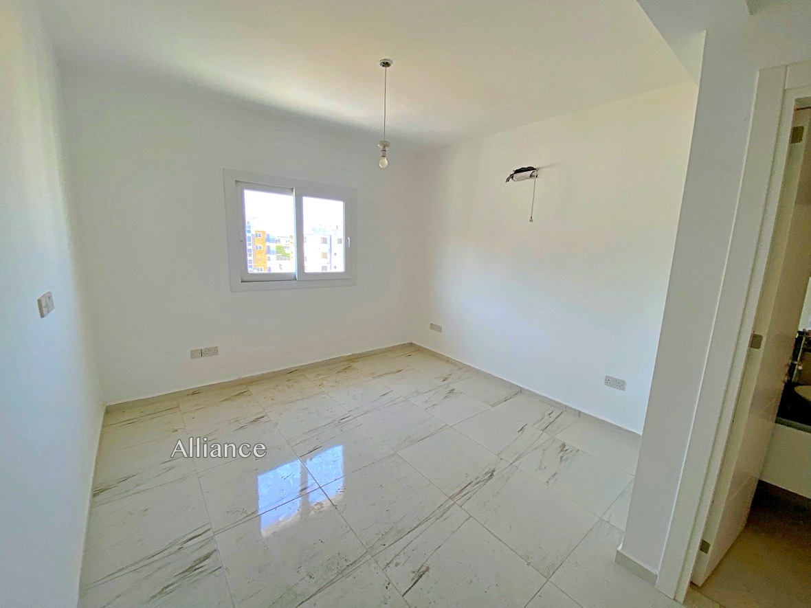 Three bedroom apartments in  Alsancak, beach, infrastructure nearby