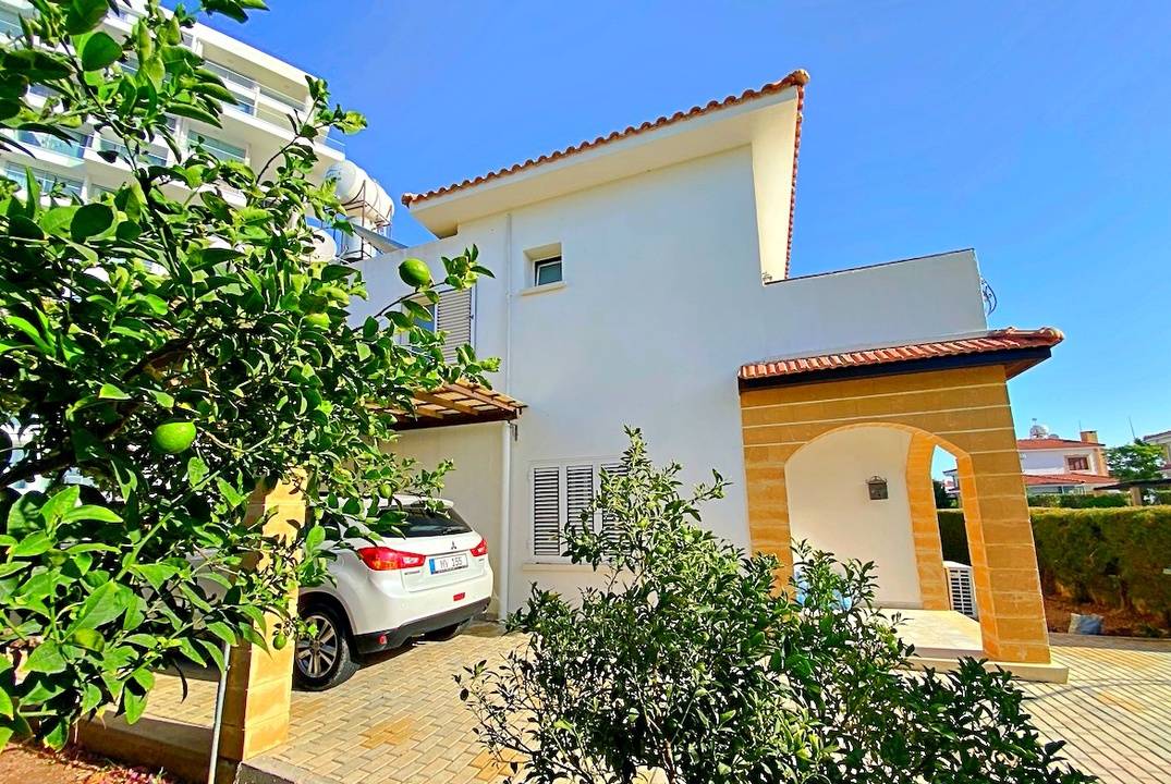 Rent a villa in Iskele, Bogaz - the sea and a supermarket nearby!