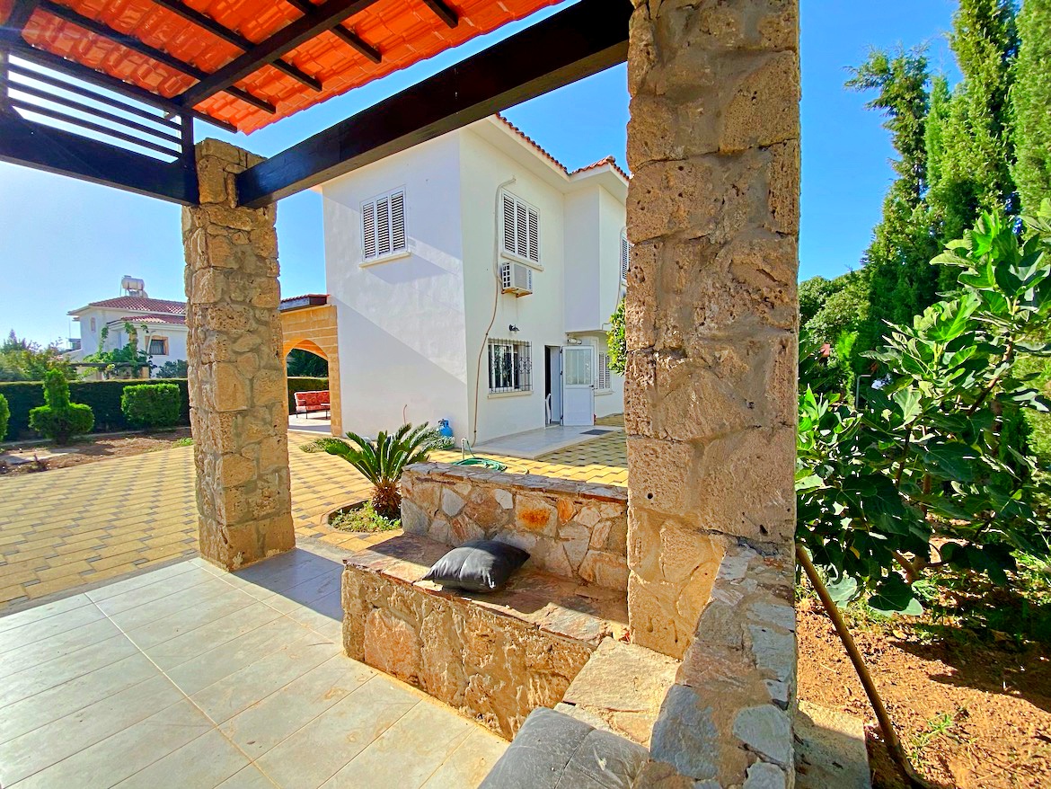 Rent a villa in Iskele, Bogaz - the sea and a supermarket nearby!