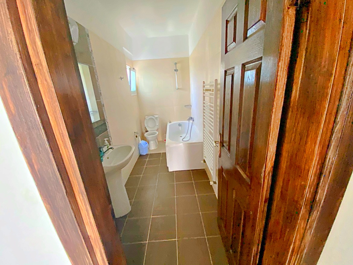 Rent a villa in Iskele, Bogaz - the sea and a supermarket nearby!