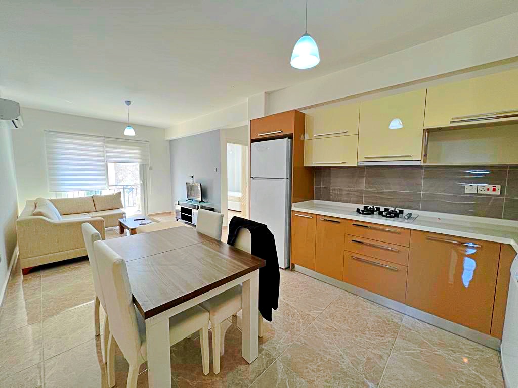 Resale apartment in Alsancak, ready for immediate occupancy