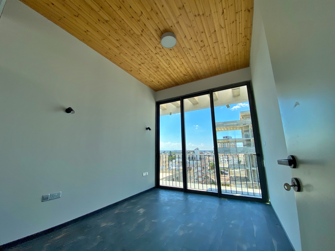 LUXURIOUS 3+1 DUPLEX PENTHOUSE FOR SALE IN NİCOSIYA