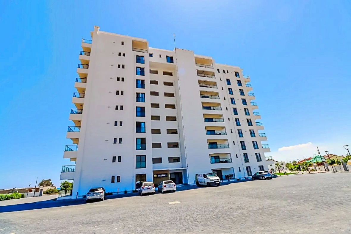 Studio apartments in beautiful complex in 300 meters from sandy beach 