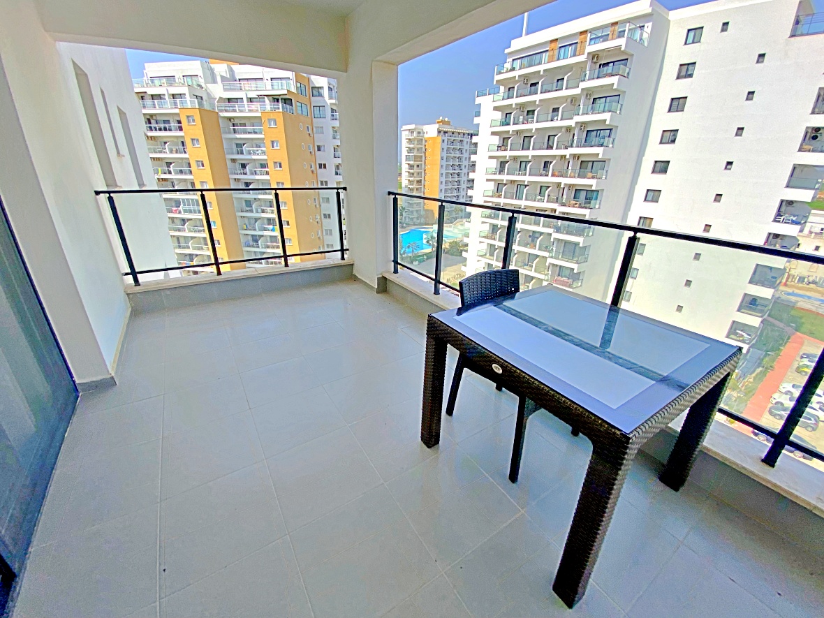 Studio apartments with a niche for a bed in a complex located 600 meters from the sea