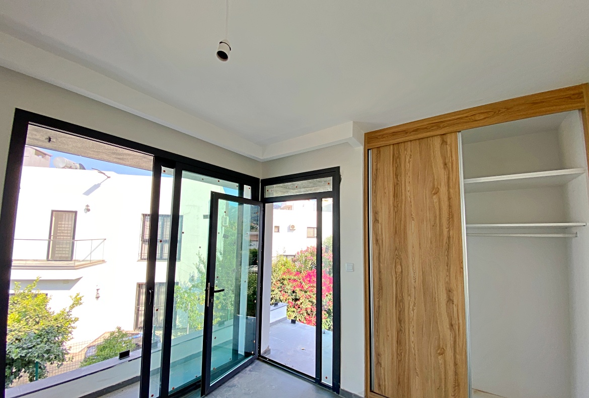 Villas with three bedrooms in Ozankoy, modern design, pool - optional