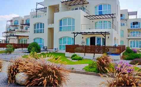 2 bedroom apartment on the floor in the complex "Aphrodite" on the seafront in Gaziveren.