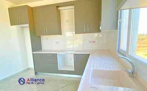 Spacious four-room apartment near the University and the Shopping Center