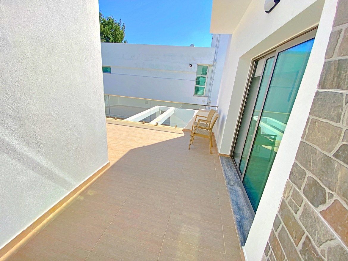 Stunning modern design villa, 4+1 , in Ozankoy, donum  of land