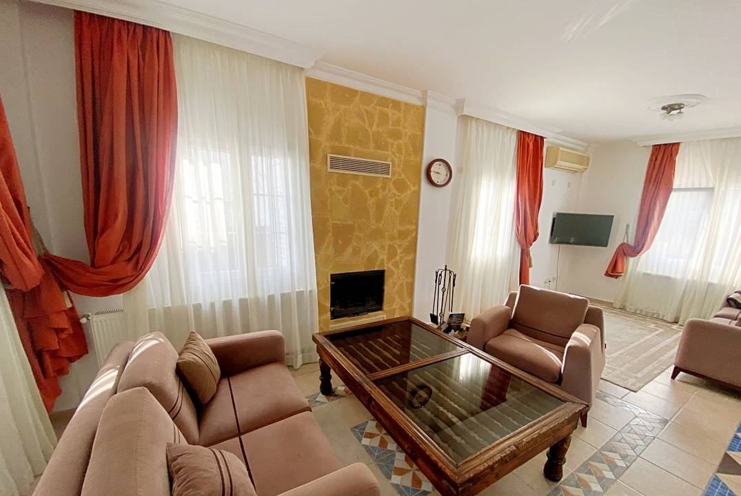 Villa with 3+1 with communal pool and garden in Ozankoy for rent