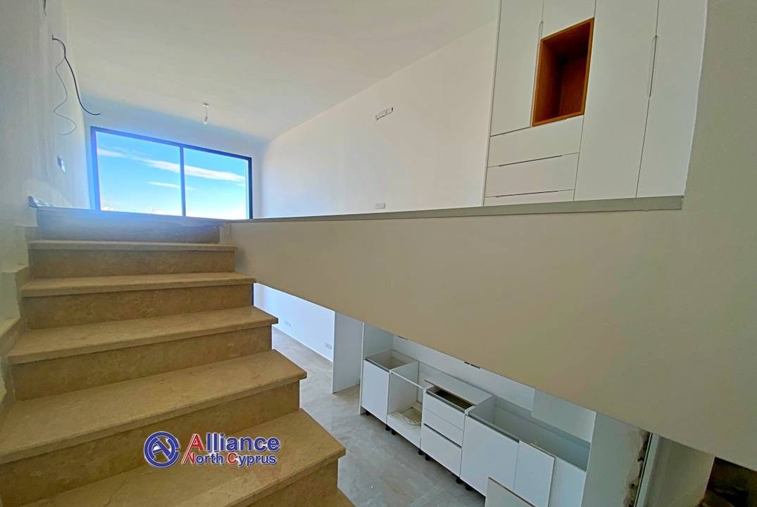 2 bedroom loft apartment in a modern complex in Esentepe 