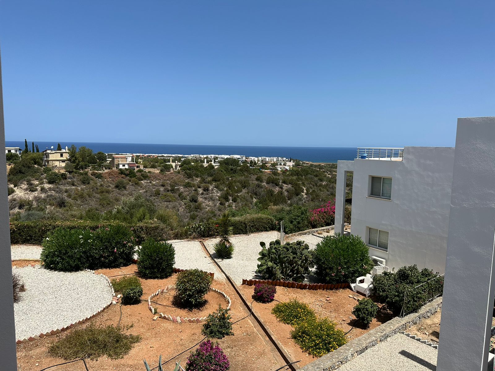 Penthouse 2+1 for sale in Tatlisu, stunning views!