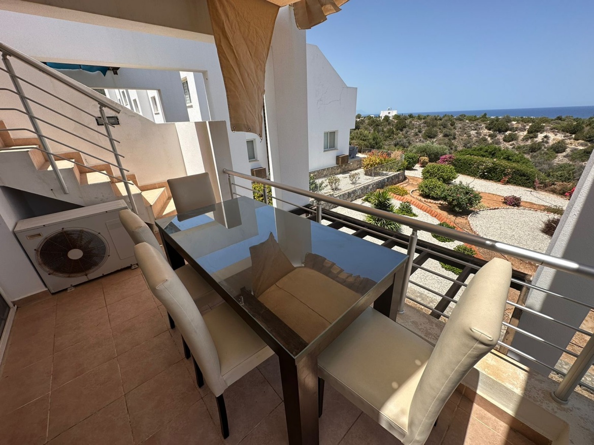 Penthouse 2+1 for sale in Tatlisu, stunning views!