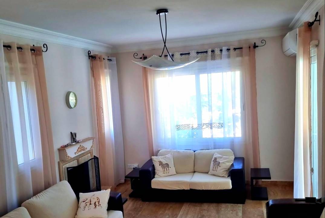 Spacious 3-Bedroom Villa in Ozanköy with Shared Title Deeds