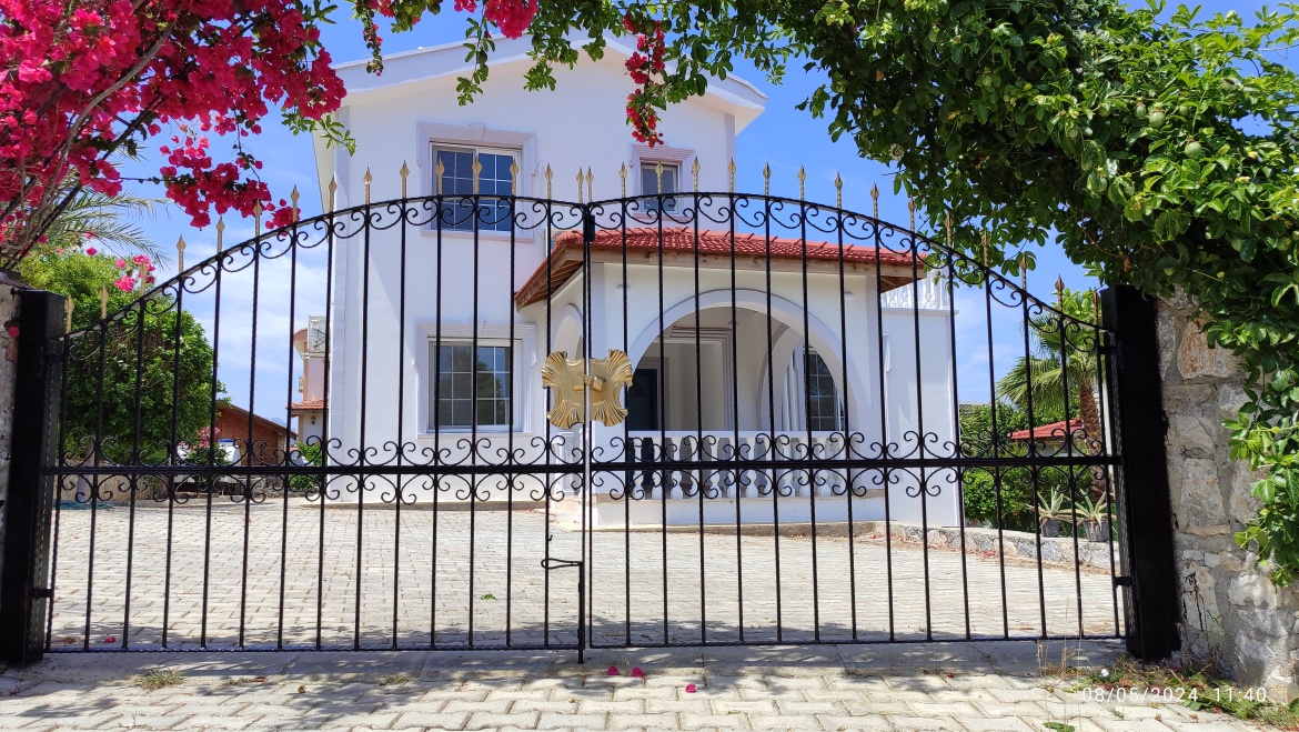 Luxury Villa on the Mountainside in Esentepe
