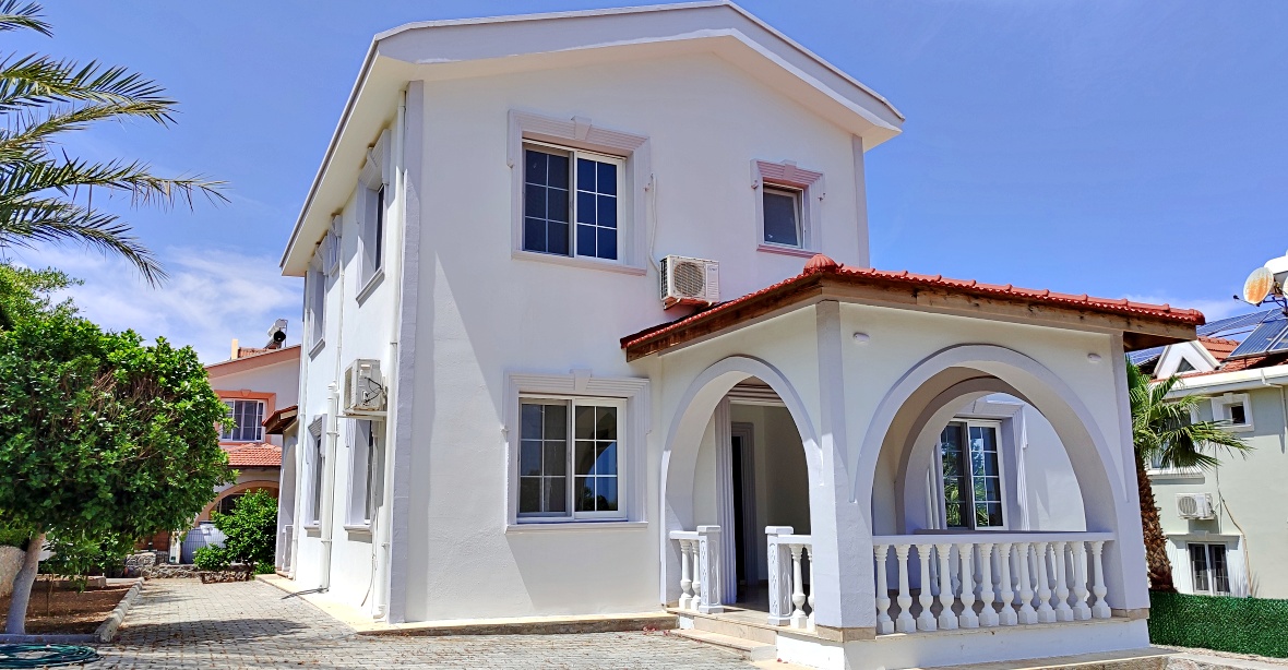Luxury Villa on the Mountainside in Esentepe