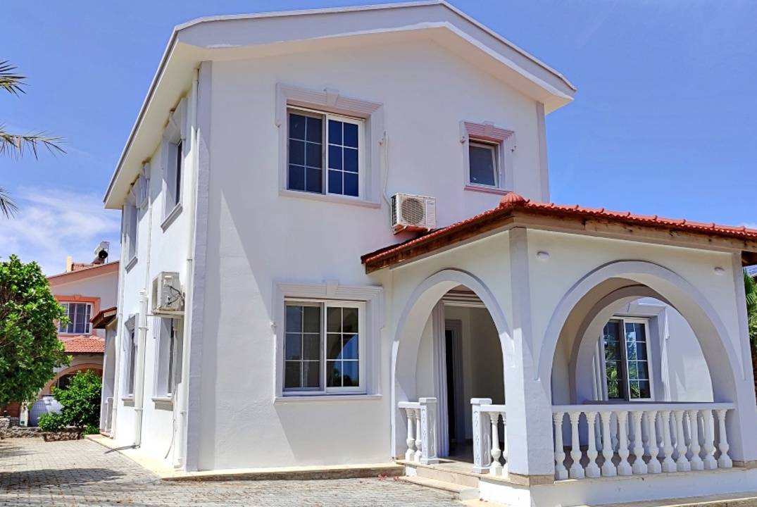 Luxury Villa on the Mountainside in Esentepe