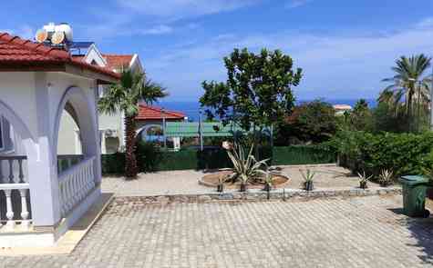 Luxury Villa on the Mountainside in Esentepe