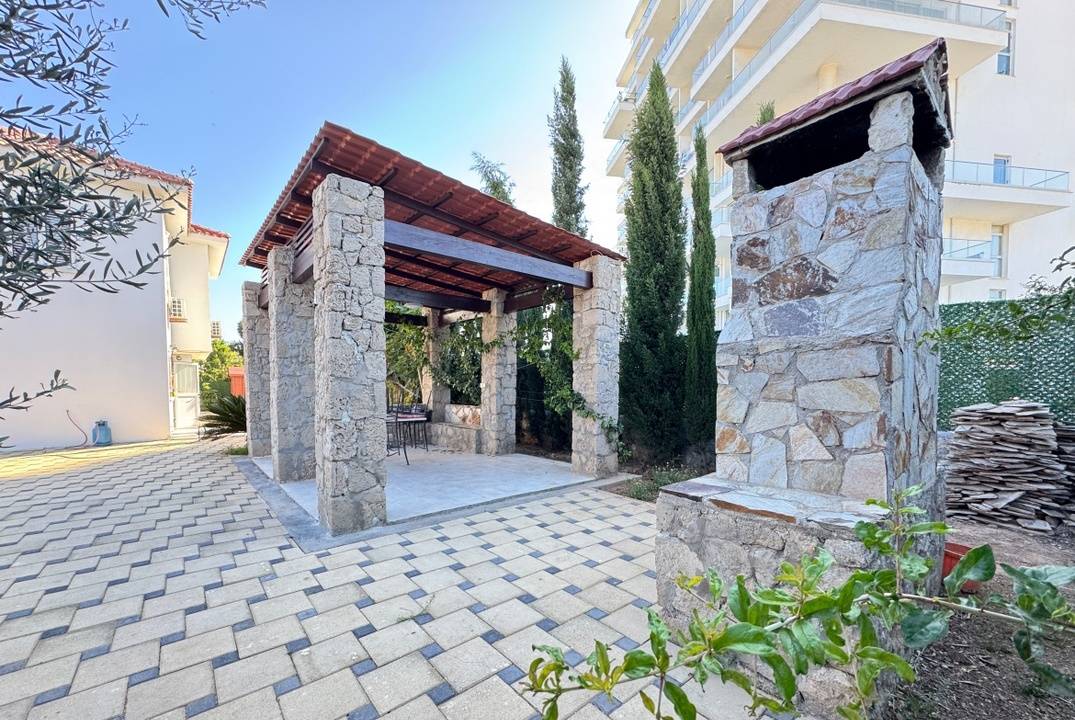 FOR SALE villa in Iskele, Bogaz - the sea and a supermarket nearby!