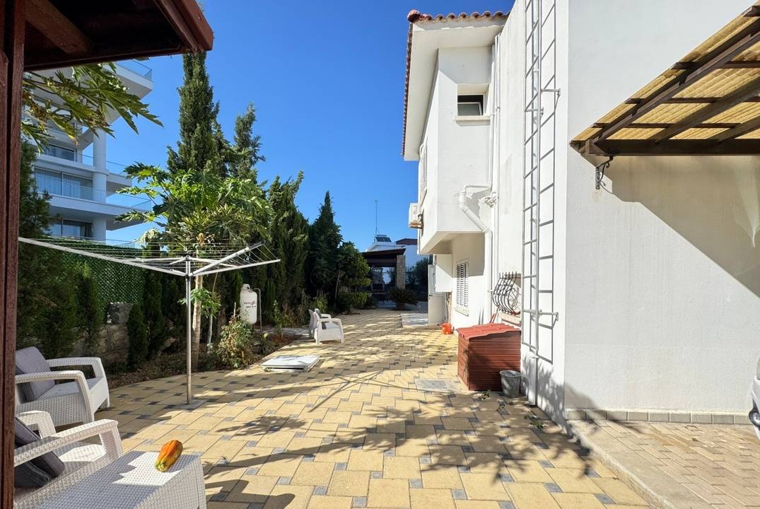 FOR SALE villa in Iskele, Bogaz - the sea and a supermarket nearby!