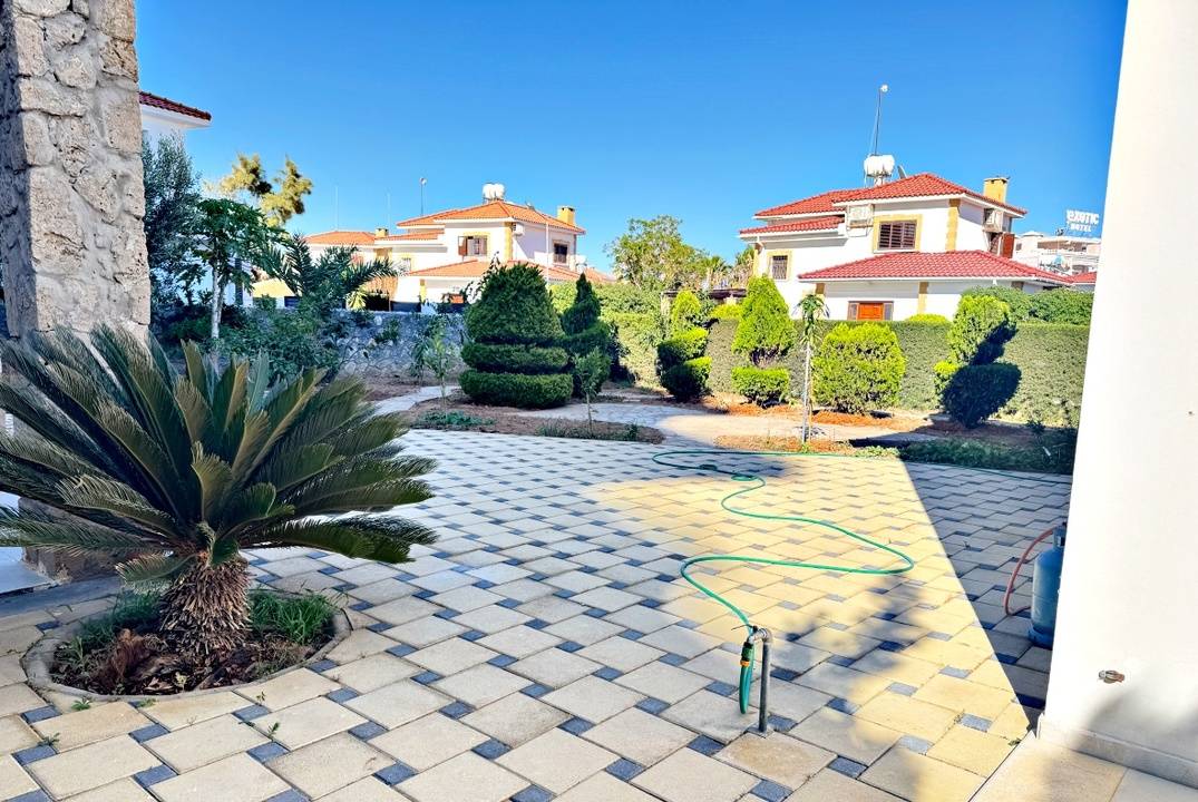FOR SALE villa in Iskele, Bogaz - the sea and a supermarket nearby!
