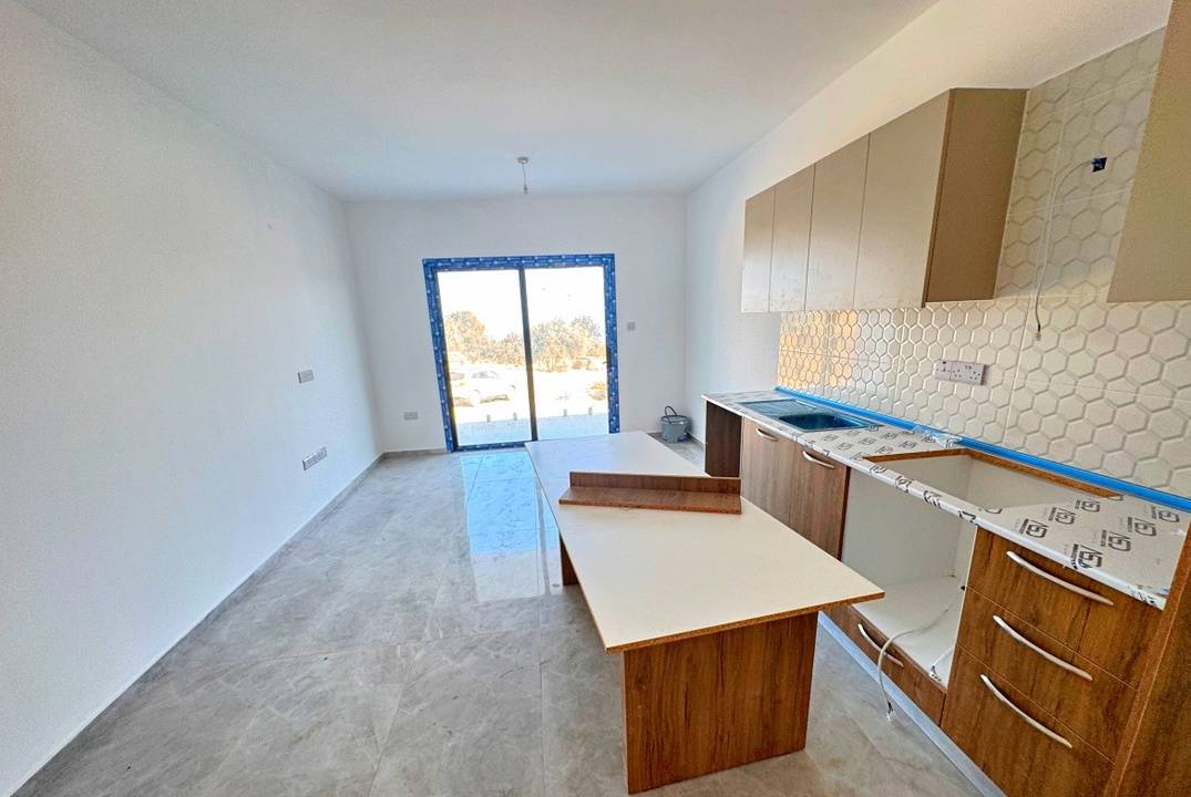 2+1 apartments in a stunning complex in Karaagach. Surrounded by nature and uninterrupted panoramas guaranteed!