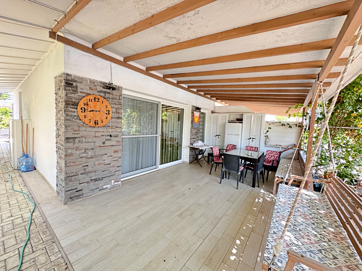 For Sale: 3+1 Seafront Villa in Caesar Beach – Ideal for Living or Investment!