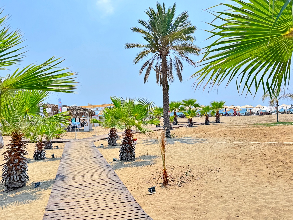 For Sale: 3+1 Seafront Villa in Caesar Beach – Ideal for Living or Investment!