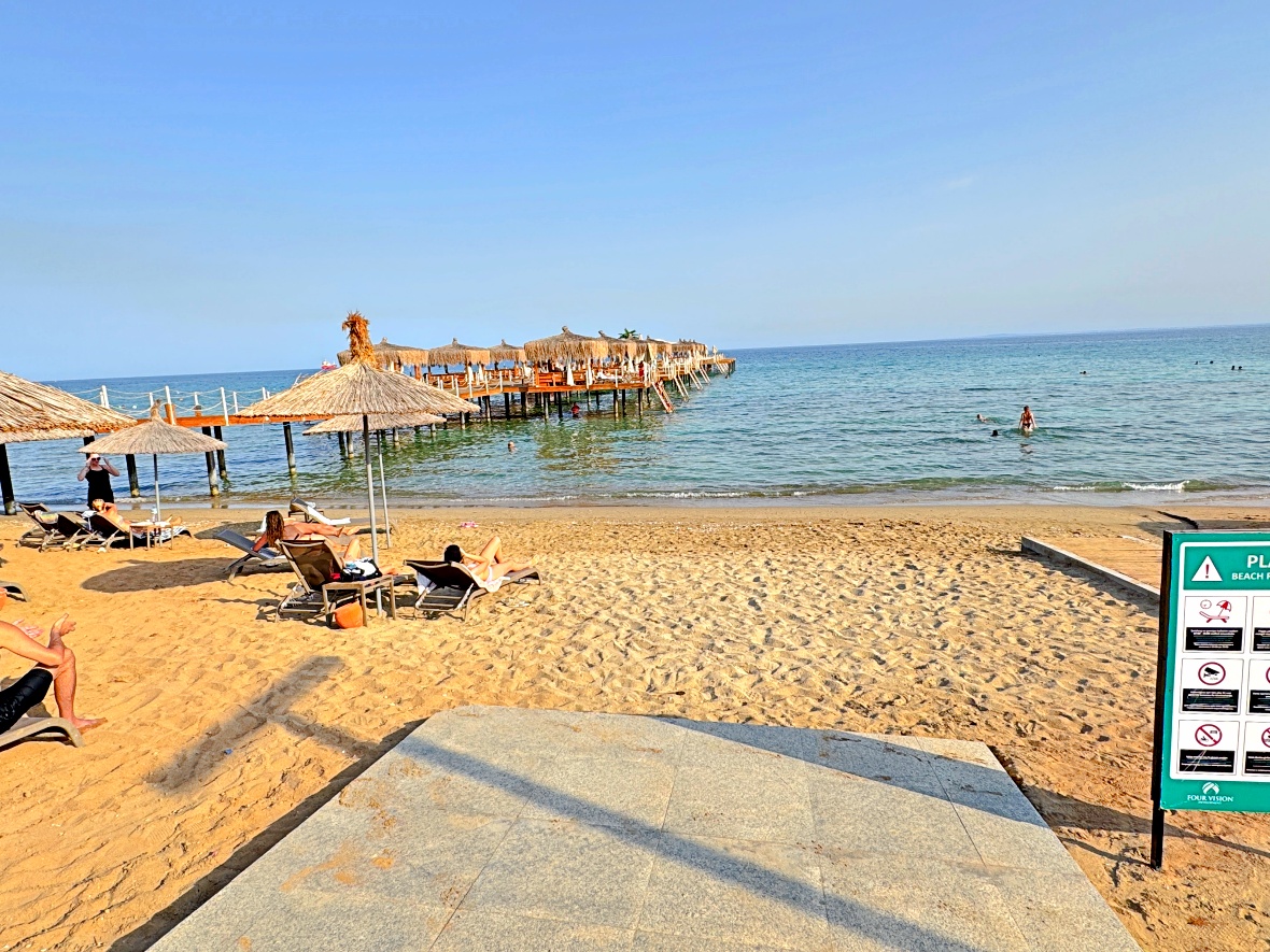 Seaside Studio in Boğaz, Four Seasons Complex, weekly rentals