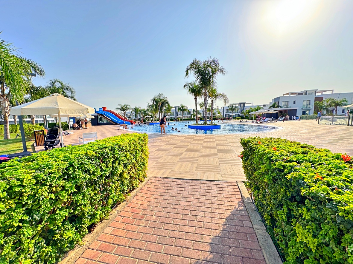 Seaside Studio in Boğaz, Four Seasons Complex, weekly rentals