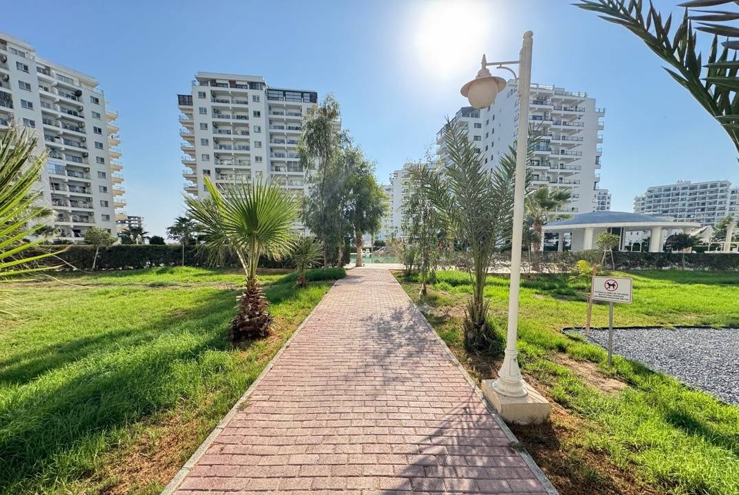  For Sale: Stylish 45 sq.m. studio in the prestigious Caesar Resort, Spartacus Block!