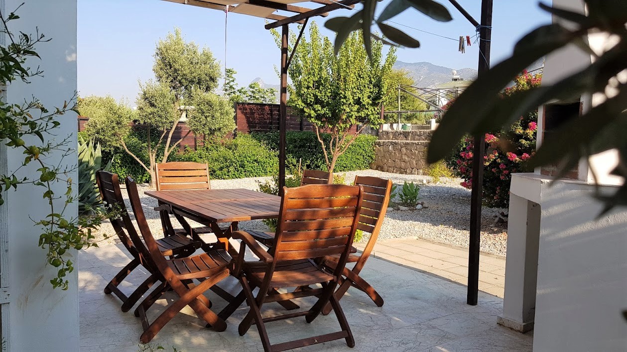 Bellapais Villa, Kyrenia – 3-Bedroom Home with Garden and Views