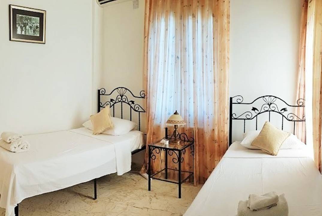 Bellapais Villa, Kyrenia – 3-Bedroom Home with Garden and Views