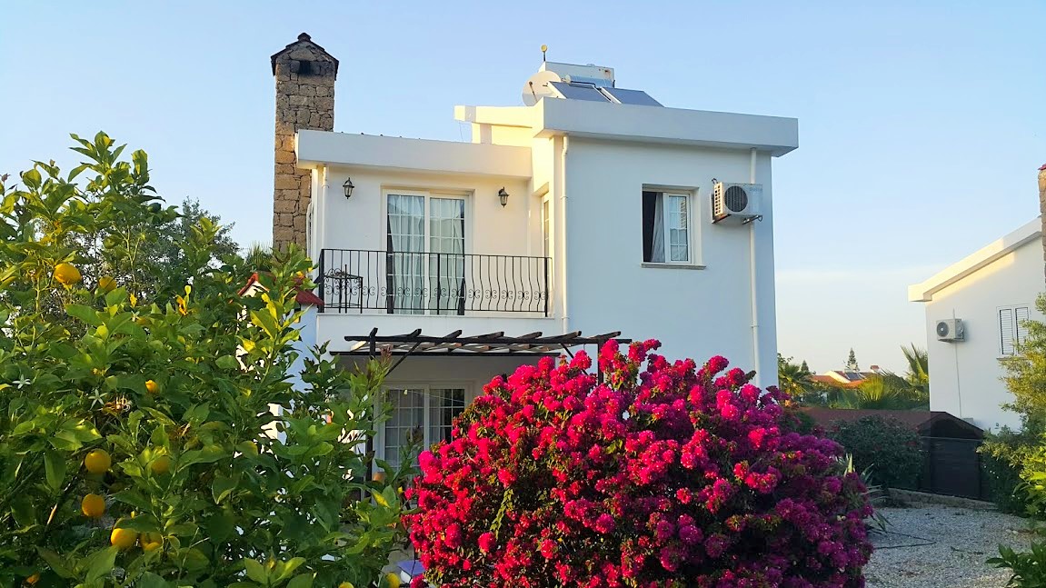 Bellapais Villa, Kyrenia – 3-Bedroom Home with Garden and Views