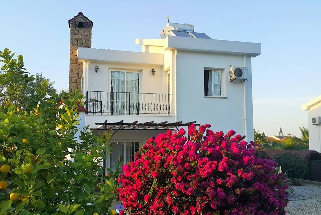 Bellapais Villa, Kyrenia – 3-Bedroom Home with Garden and Views