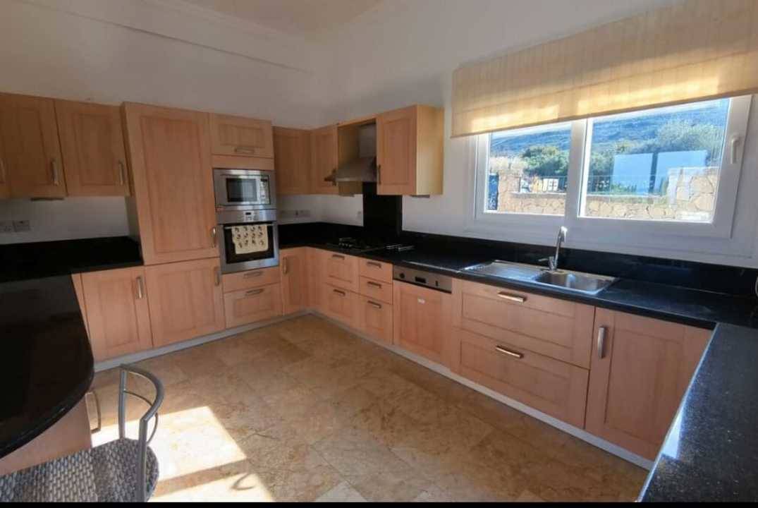 Prestigious Villa in Lower Bellapais with Panoramic Views