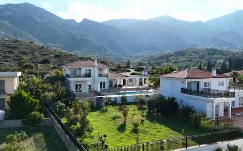 Prestigious Villa in Lower Bellapais with Panoramic Views