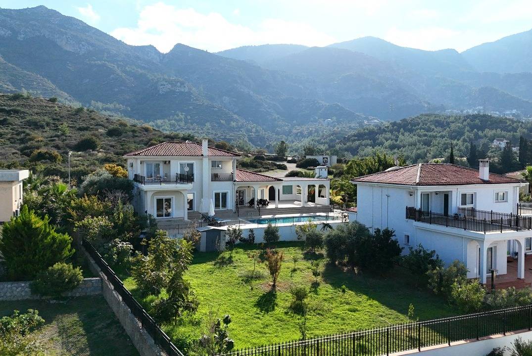 Prestigious Villa in Lower Bellapais with Panoramic Views
