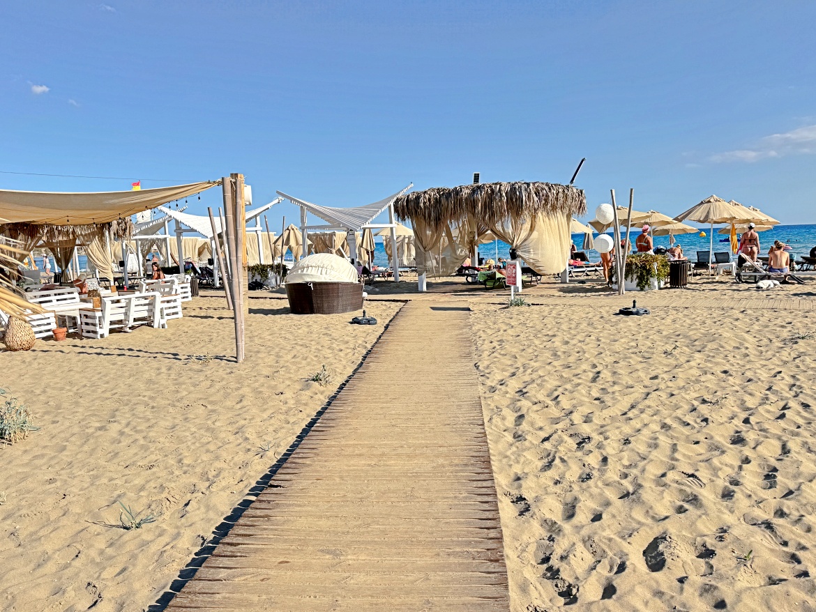 Villa for Rent in Bogaz, Caesar Beach Complex – Right on the Seafront!