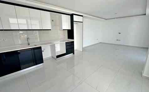 Luxury Homes Steps Away from the Best Beaches